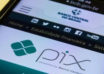 Governo divulga MP proibindo a taxação do Pix