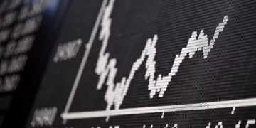 O Ibovespa iniciou a semana de maneira positiva, avançando mais de 1%