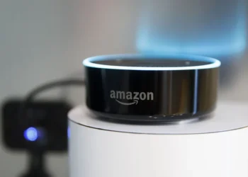 Amazon tem planos para relançar a Alexa com Inteligência Artificial generativa