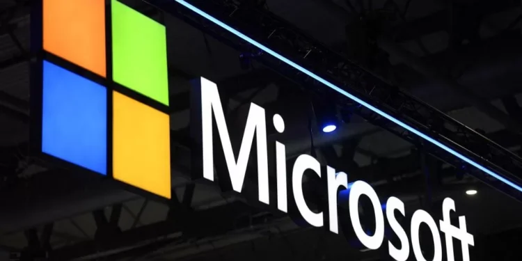 A Microsoft planeja investir US$ 3 bilhões na Índia para ampliar a capacidade de Inteligência Artificial e computação em nuvem