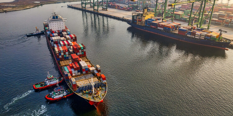O setor naval encerra 2024 com um investimento de 30 bilhões de reais
