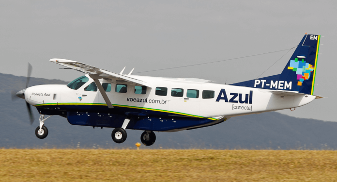 Azul (AZUL4) interrompe operações em 12 cidades do Brasil