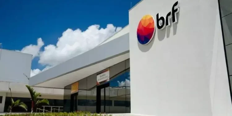 BRF compra Addoha Poultry e começa a produzir frango halal