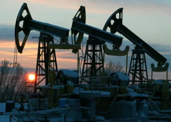O preço do petróleo caiu mais de 1% com a eleição de Trump e a diminuição das tensões geopolíticas