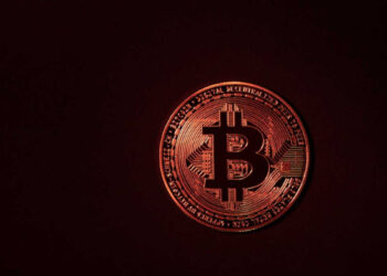 Bitcoin oscila com Fed e aguarda por indicações de Powell