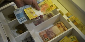 Segundo a Febraban, o crédito deve encerrar 2024 com um crescimento de 10,8%