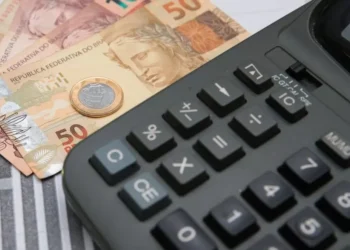 O Governo do Ceará transfere o direito de cobrar débitos para uma empresa estatal, que ficará com 5% do montante obtido