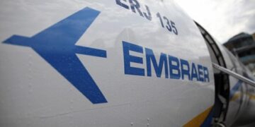 O BNDES aprovou um financiamento de R$ 2,1 bilhões para a Embraer exportar 16 aviões para uma companhia americana