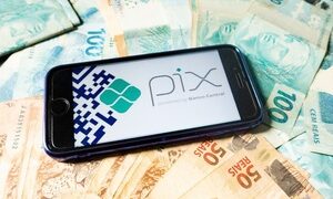 Nova norma do Pix: Receita não prioriza trabalhador e pequeno empreendedor, afirma secretário