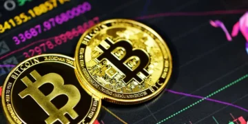 Bitcoin (BTC) atingirá novamente os 100 mil dólares em 2025: a confiança dos investidores aumenta, enquanto o destino da criptomoeda está nas mãos de Donald Trump