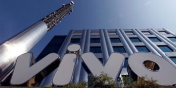 Telefônica Brasil (VIVT3) sugere a agregação e posterior desdobramento das ações