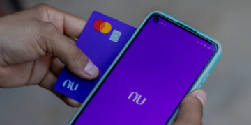 Nubank divulga um comunicado que alegra todos os seus usuários, tanto clientes quanto não clientes