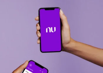 Nubank introduz planos de celular da NuCel no aplicativo; veja as alternativas