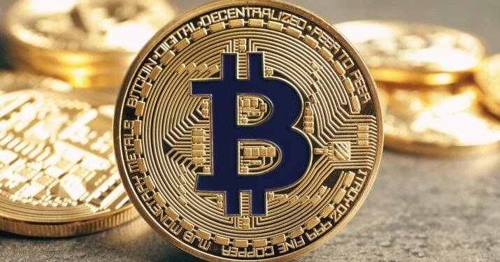 Bitcoin (BTC) oscila entre os US$ 104 mil e os US$ 115 mil, mantendo o mercado de criptomoedas com tendência ascendente