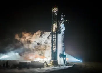 Itália está em negociações com a SpaceX para adquirir um serviço de comunicação no valor de 1,5 bilhão de euros
