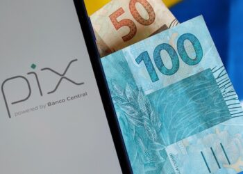 Galípolo afirma que Pix possui a capacidade de se integrar a sistemas globais de pagamento instantâneo