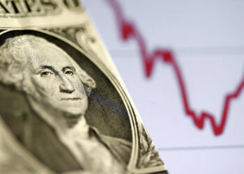 O dólar e o Ibovespa sobem impulsionados pela Petrobras e pelo ‘tarifaço’ de Trump