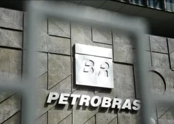 Transpetro pretende realizar licitação e incorporar navios ao plano da Petrobras