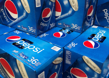 A PepsiCo registrou um aumento de 17% no lucro do quarto trimestre, totalizando US$ 1,52 bilhão