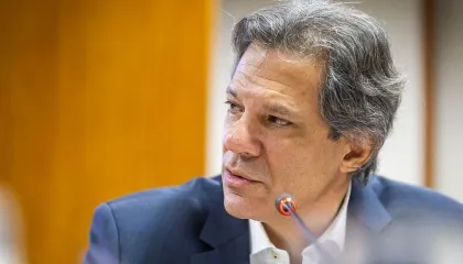 Haddad afirma que a diminuição do dólar e a colheita vão regular o preço dos alimentos