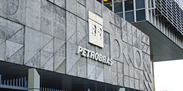 A Petrobras firma um acordo de R$ 707 milhões para expandir a produção na Bahia