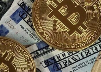 Atividade na rede Bitcoin cai para níveis negativos de 12 meses, com uma diminuição de 55% nas transações em comparação ao pico anterior