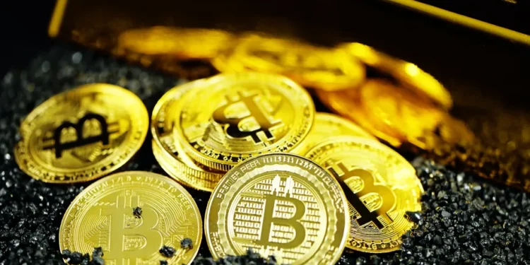 Bitcoin cai devido à correção em um dia de feriado nos Estados Unidos e à escassez de liquidez
