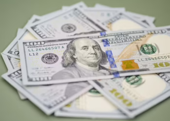 O dólar encerrou praticamente inalterado, apesar da inflação nos Estados Unidos