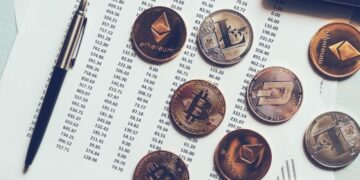 Países penalizados pelos EUA receberam 15,8 bilhões de dólares em criptomoedas, o que acende o sinal de alerta das autoridades, de acordo com um relatório