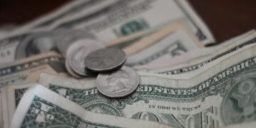 Dólar em alta e volatilidade: o mercado já demonstra suas primeiras reações após a imposição de tarifas por Trump