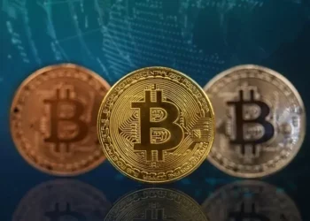 Bitcoin (BTC) recua para 95 mil dólares, impulsionado pelo otimismo com o setor tecnológico chinês e a competição com os Estados Unidos