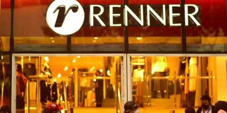 Renner (LREN3) pretende alocar R$ 850 milhões em investimentos em 2025