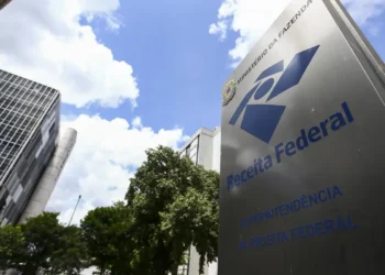 Declaração Imposto de Renda 2025: empresas e bancos têm até sexta para enviar comprovantes