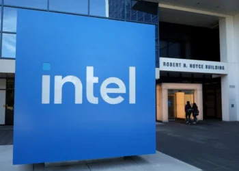 Intel escolhe novo CEO para se reerguer da crise no segmento de chips
