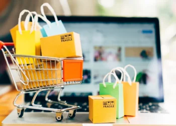 Pesquisa indica que o e-commerce movimentou R$ 8,3 bilhões na semana do consumidor