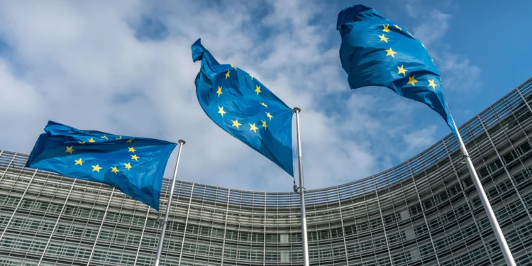Em março, a confiança dos investidores da zona do euro aumentou