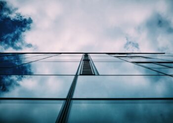 IRDM11 paga dividendos equivalentes a 117,52% do CDI e vê seu lucro aumentar 12%