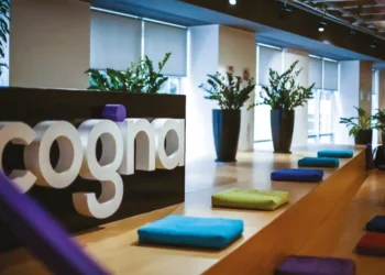 Cogna (COGN3) registrou um lucro líquido ajustado de R$ 985 milhões no 4T24