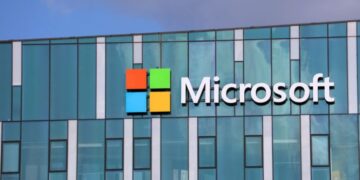 Microsoft (MSFT34) abandona a ideia de alugar centros de dados nos Estados Unidos e na Europa