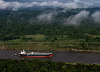 BlackRock compra terminais no Canal do Panamá sob pressão de Trump