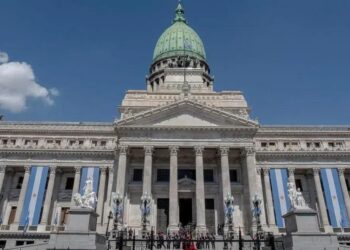 A Argentina busca um desembolso adiantado que represente uma grande parte de seu futuro programa de US$ 20 bilhões com o FMI