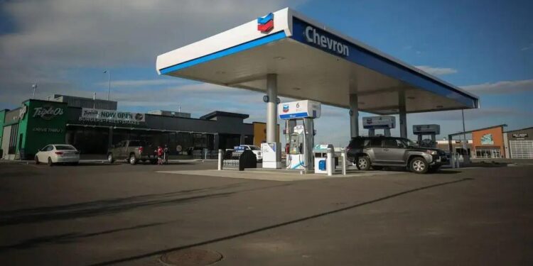 A Chevron comprou 15.380.000 ações da Hess entre janeiro e março deste ano, informou a empresa sediada em Houston em um comunicado (Foto: Leah Hennel/Bloomberg)