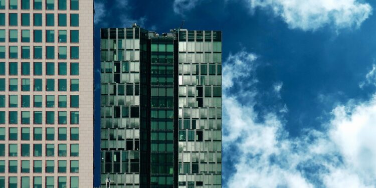VRTM11: fundo de investimento imobiliário obteve um lucro de R$ 3,5 milhões em fevereiro, consolidando a sua carteira de CRIs