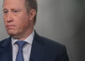 Cortes são a primeira grande redução da força de trabalho sob o comando do CEO Ted Pick