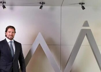 Daniel Vorcaro, do Banco Master, decidiu vender a instituição para o BRB, segundo comunicado ao mercado