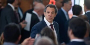 “Disse que gosto da arquitetura do arcabouço fiscal. Que estou confortável com os seus atuais parâmetros. E que defendo reforçá-los com medidas como as do ano passado", disse Haddad, após repercussão negativa de suas falas