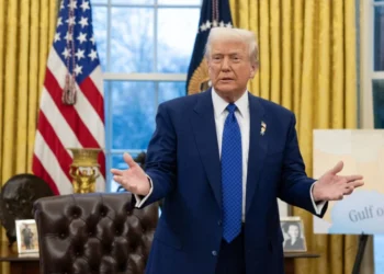 Trump afirma que as tarifas para o México e Canadá podem aumentar ainda mais no futuro
