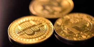 Bitcoin cai para US$ 78 mil em meio à incerteza sobre tarifas e juros nos Estados Unidos; haverá uma nova queda?
