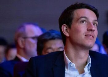 Executivo de 32 anos atualmente é vice-diretor da unidade de vinhos e bebidas alcoólicas Moët Hennessy.