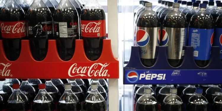 Novo secretário de Saúde dos EUA busca reduzir o incentivo financeiro dos EUA ao consumo de refrigerantes (Foto: Luke Sharrett/Bloomberg)